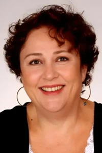 Ayşegül Atik Şen Yuva dizisi oyuncusu