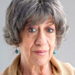 Ayşen Gruda oyuncu fotoğrafı