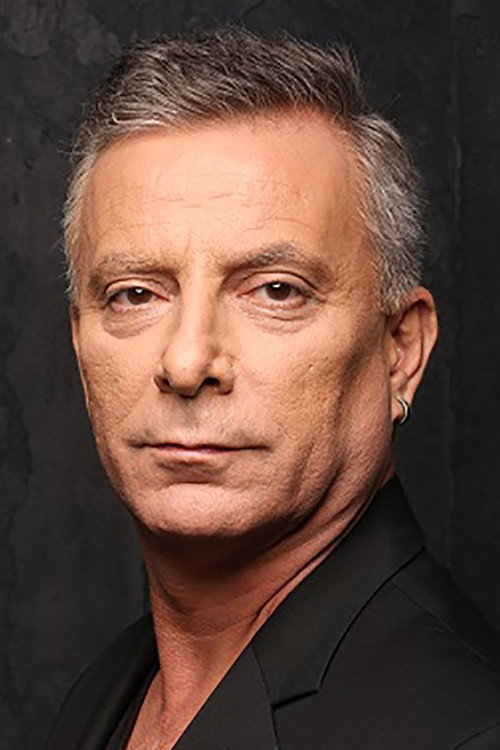 Aziz Sarvan oyuncu fotoğrafı