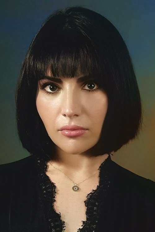 Bahar Süer oyuncu fotoğrafı