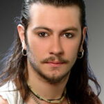 Barış Akarsu oyuncu fotoğrafı