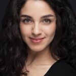 Begüm Akkaya oyuncu fotoğrafı