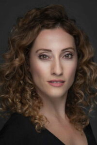 Berfu Öngören oyuncu fotoğrafı