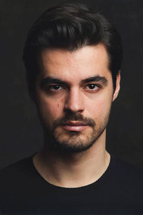 Berk Atan oyuncu fotoğrafı