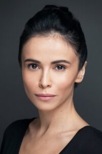 Beste Bereket Aşka Sürgün dizisi oyuncusu