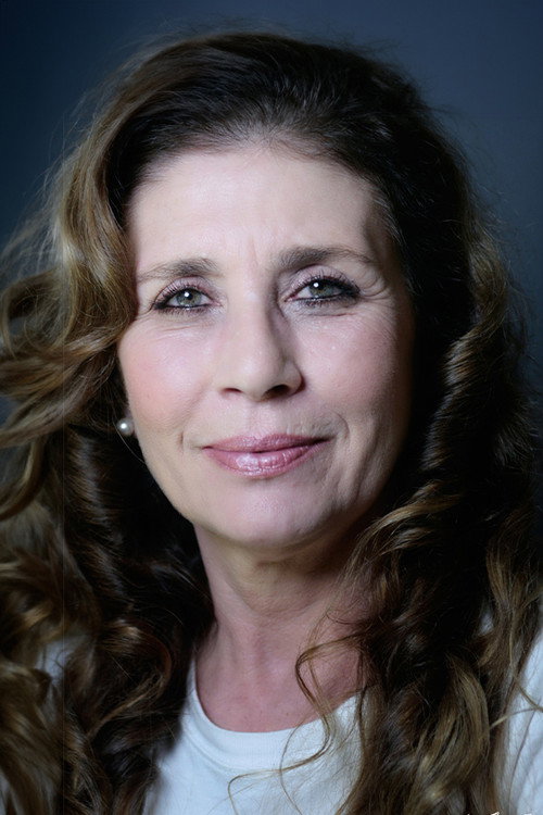 Betül Aşçıoğlu oyuncu fotoğrafı