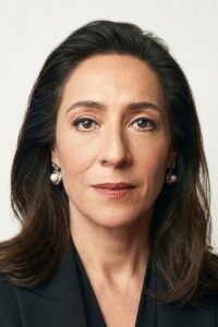 Binnur Kaya Zengin ve Yoksul dizisi oyuncusu