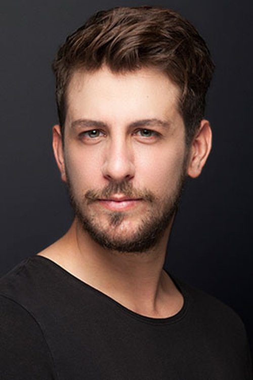 Birand Tunca oyuncu fotoğrafı