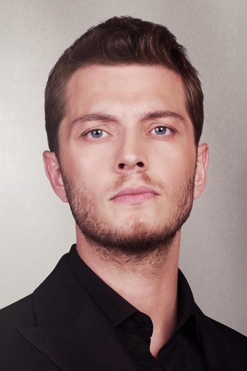 Burak Tozkoparan oyuncu fotoğrafı