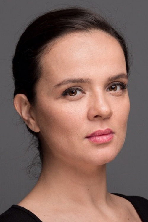 Burcu Altın oyuncu fotoğrafı