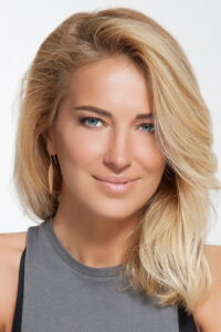 Burcu Esmersoy Çocuklar Duymasın dizisi oyuncusu