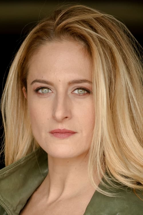 Canan Ergüder oyuncu fotoğrafı