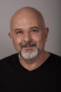 Cem Emüler Aşk Laftan Anlamaz dizisi oyuncusu