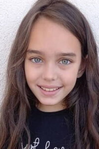 Cemre Demircan Gönül Dağı dizisi oyuncusu