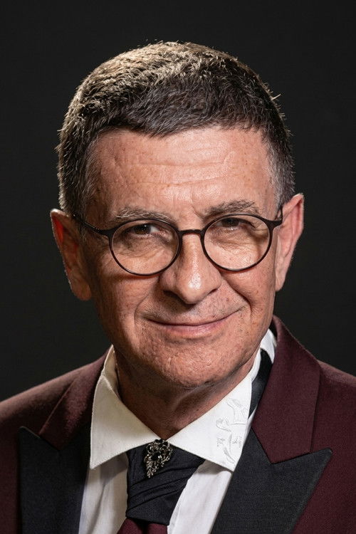 Cengiz Küçükayvaz oyuncu fotoğrafı