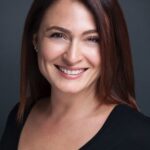 Ceyda Düvenci oyuncu fotoğrafı