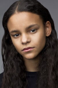 Chloe Lea oyuncu fotoğrafı