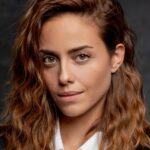 Deniz Barut oyuncu fotoğrafı