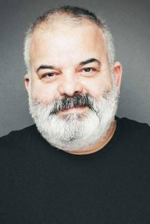 Deniz Oral oyuncu fotoğrafı