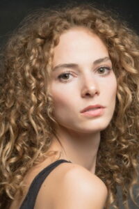 Dilşad Çelebi Urfalıyam Ezelden dizisi oyuncusu