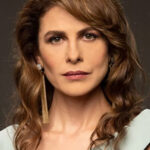 Ebru Özkan oyuncu fotoğrafı