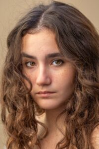 Ece Bağcı Sahipsizler oyuncusu Ece Bağcı Sahipsizler dizisi oyuncusu