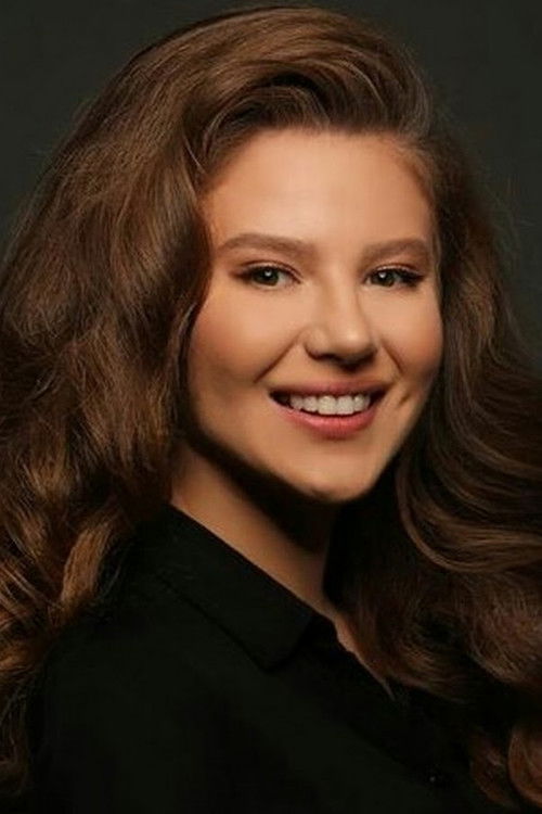 Ecem Baltacı oyuncu fotoğrafı