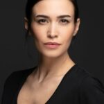 Ecem Özkaya oyuncu fotoğrafı