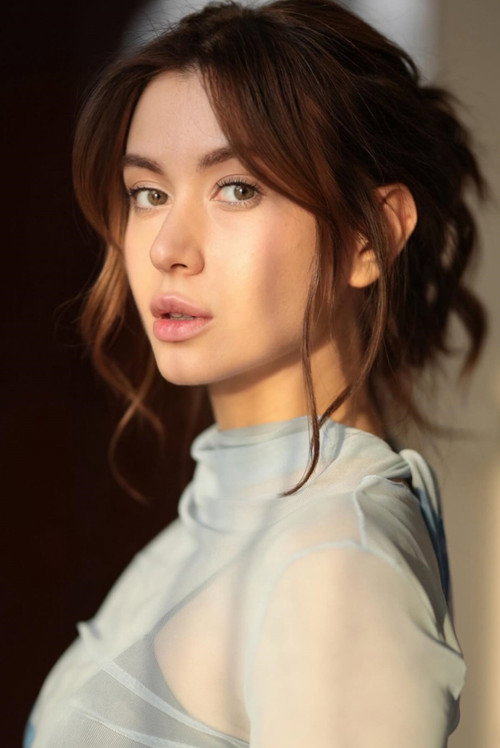 Elif Cansu Akbıyık oyuncu fotoğrafı