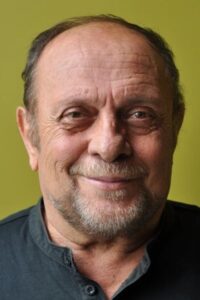 Emin Gümüşkaya Kampüsistan dizisi oyuncusu