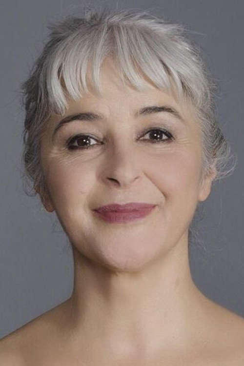 Emine Umar oyuncu fotoğrafı