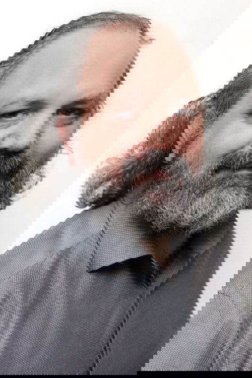 Emrah Kolukısa oyuncu fotoğrafı