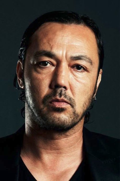 Engin Benli oyuncu fotoğrafı