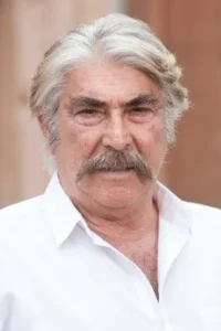 Erdal Özyağcılar Şahsiyet oyuncusu Erdal Özyağcılar Şahsiyet dizisi oyuncusu