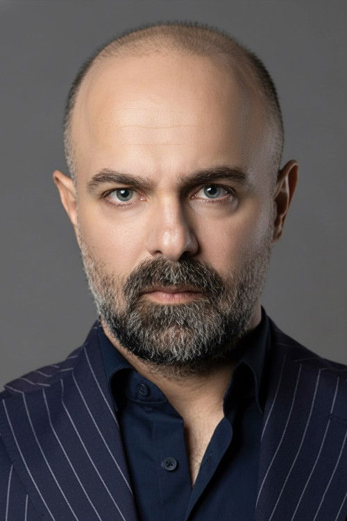 Erkan Avcı oyuncu fotoğrafı