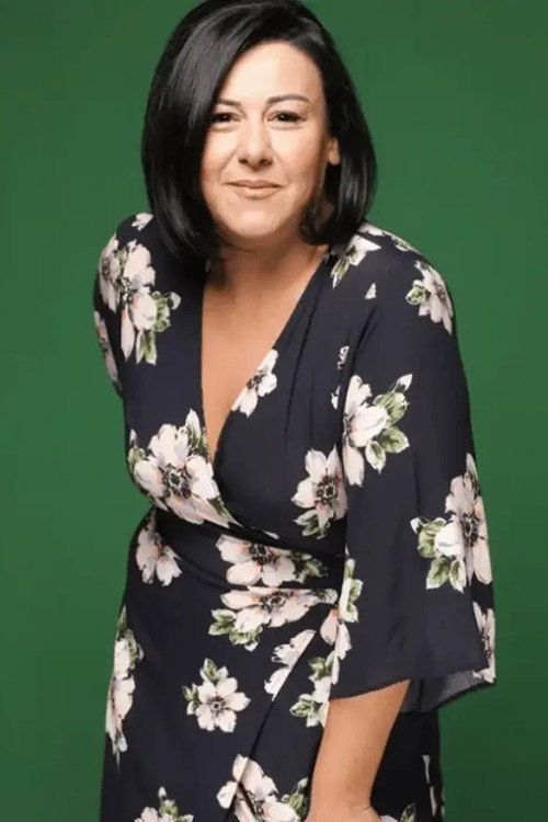 Esin Gündoğdu oyuncu fotoğrafı