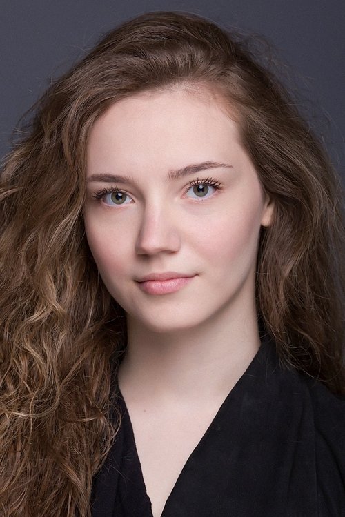 Eslem Akar oyuncu fotoğrafı