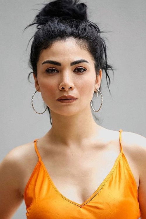 Esma Yeşim Gül oyuncu fotoğrafı