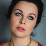 Fatma Girik oyuncu fotoğrafı