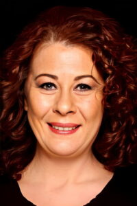 Gamze Demirbilek Siyah Beyaz Aşk dizisi oyuncusu