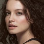 Gizem Arıkan oyuncu fotoğrafı