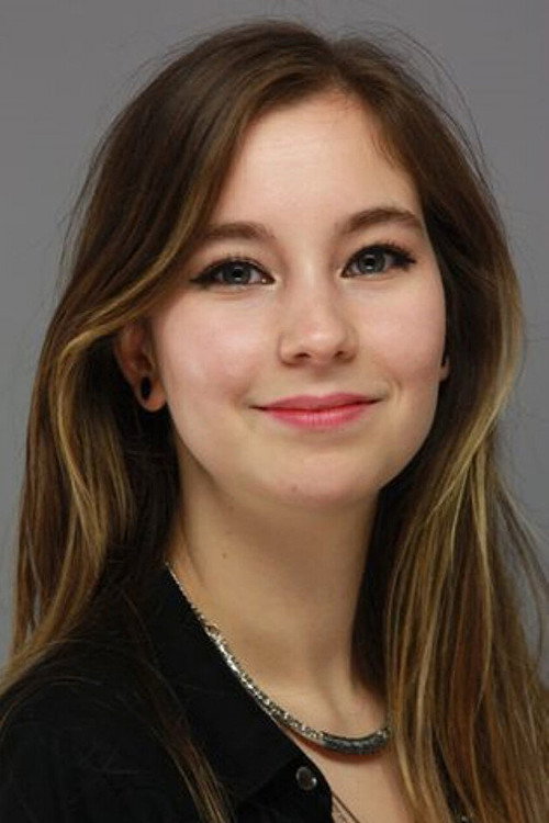 Gökçe Uzuner oyuncu fotoğrafı