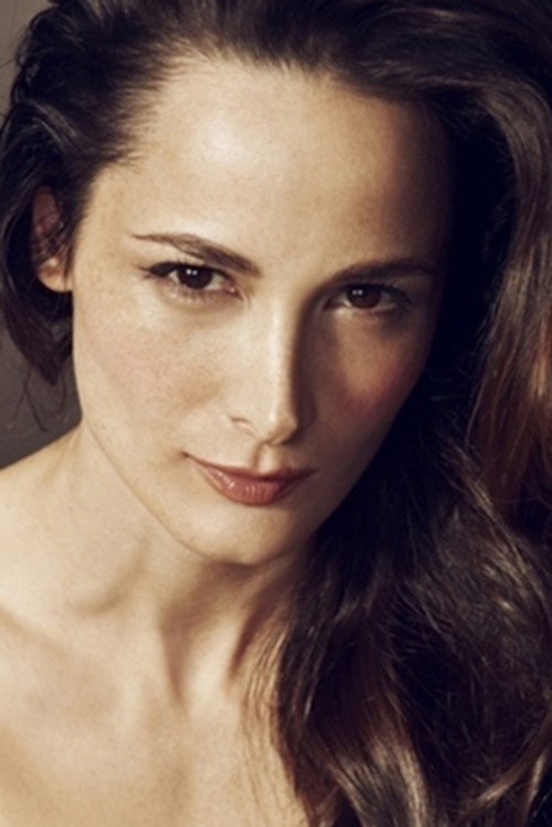 Göksun Çam oyuncu fotoğrafı