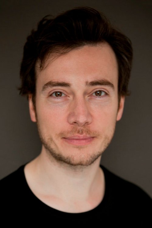 Görkem Mertsöz oyuncu fotoğrafı