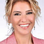 Gülben Ergen oyuncu fotoğrafı