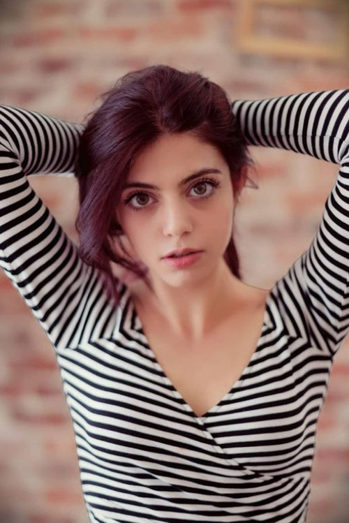 Güliz Aybay oyuncu fotoğrafı