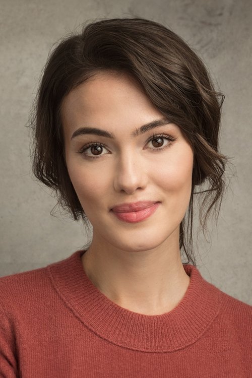 Gülper Özdemir oyuncu fotoğrafı