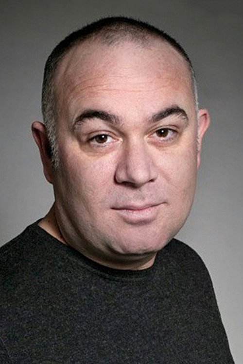 Güven Kıraç oyuncu fotoğrafı