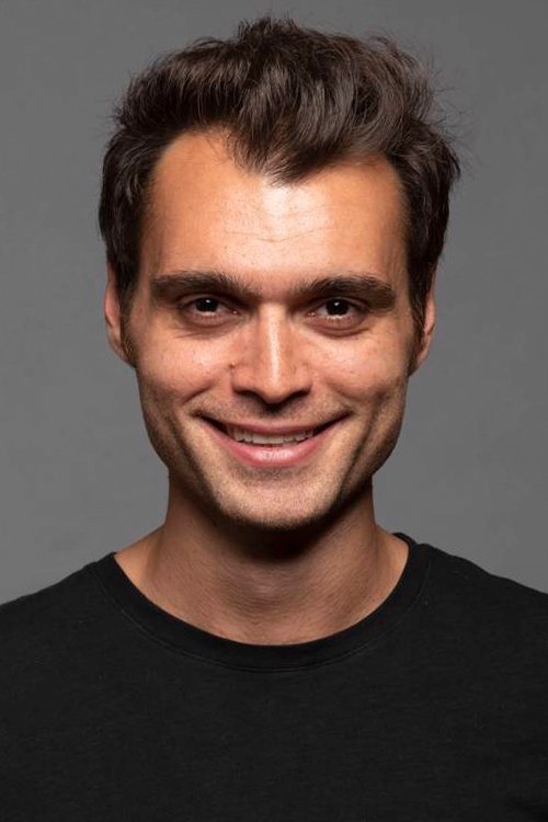 Hakan Kurtaş oyuncu fotoğrafı