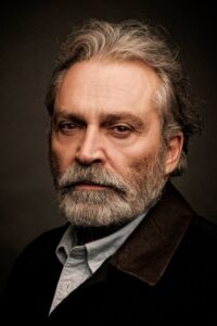 Haluk Bilginer oyuncu fotoğrafı